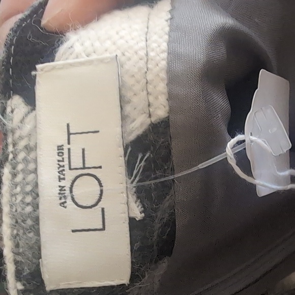 Loft Ann Taylor Black and White tweed Skirt Size Large - Picture 12 of 12